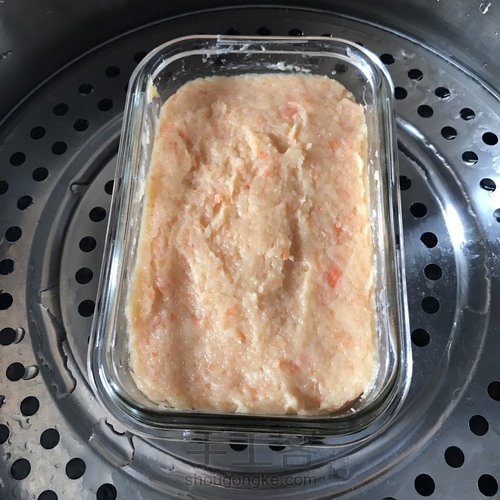 10月龄宝宝辅食：蔬菜鸡肉饼 第3步