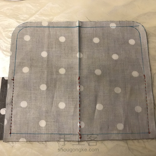 L型一片式口金手机袋 第2步