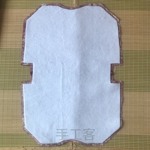 27㎝唇形口金包教程 第3步