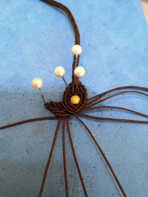 八股线篮子尾扣 第22步