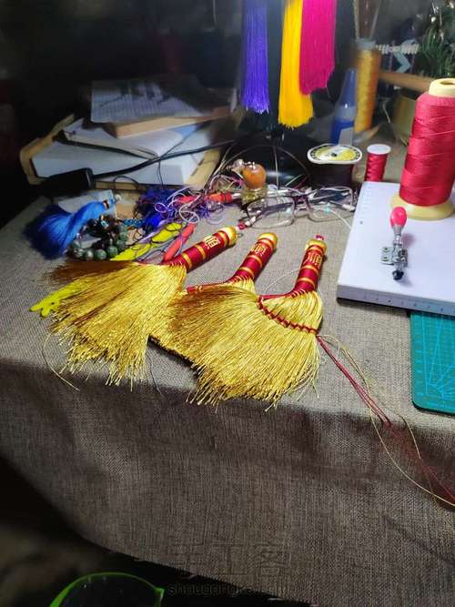 顺字扫把挂饰 第3步