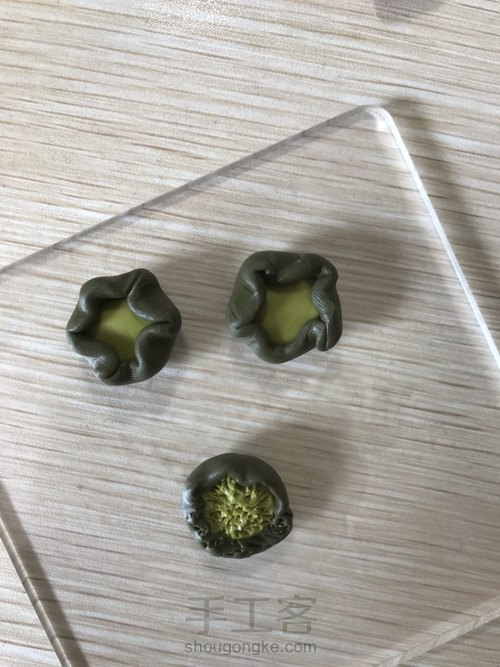 文艺的向日葵来一盆 第2步