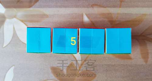 一起学手工——折纸翻转魔方教程 第6步