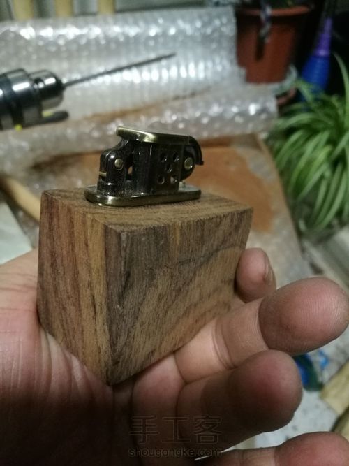 实木打磨zorro打火机外套 第7步