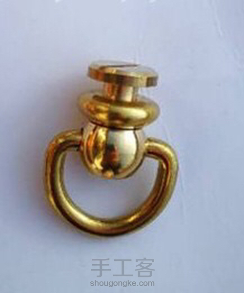 朋克风牛皮宠物项圈项链 第2步