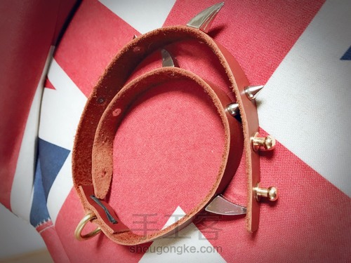 朋克风牛皮宠物项圈项链 第4步