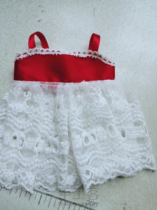 红白相间的兔熊衣 第5步