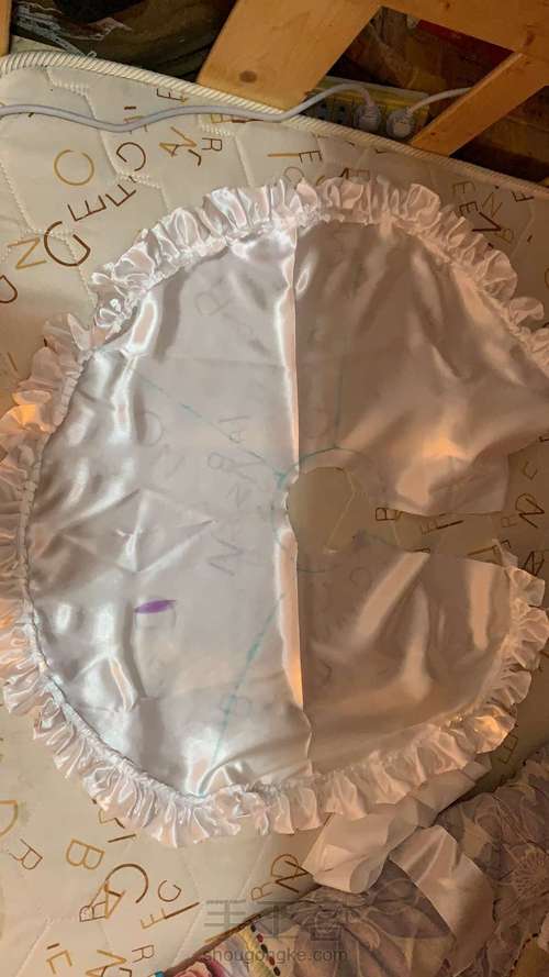 BJD娃娃欧式复古宫廷娃衣 第12步