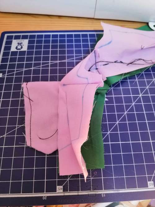 BJD娃娃欧式复古宫廷娃衣 第53步