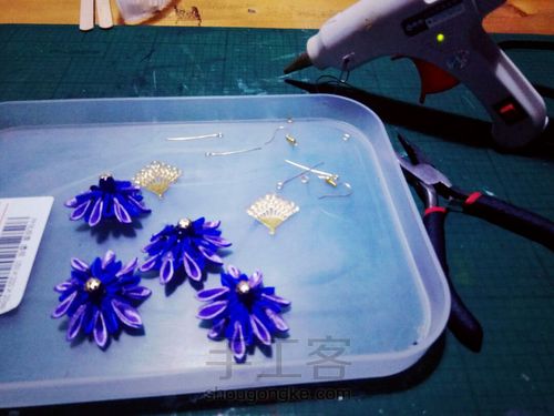 【原创】蓝影花扇吊坠耳环 第1步