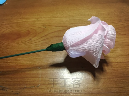 皱纹纸玫瑰超详细教程 第17步