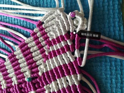 孔雀 摆台  三 第6步