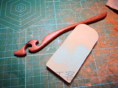 【暮野晨歌】红檀簪子的打磨,第一支发簪,凤语发簪 第7步