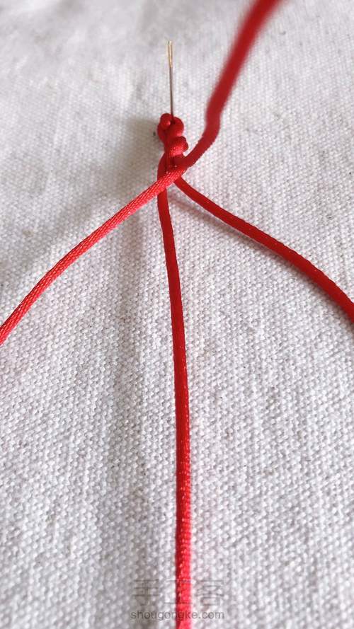 四股辫儿手链 第3步