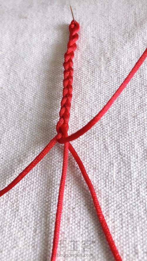 四股辫儿手链 第7步