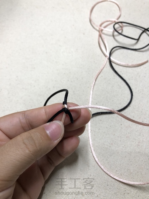 双面金刚结,可能因为怕蛇,我不喜欢叫它蛇结 第13步