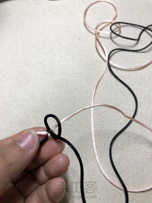 双面金刚结，可能因为怕蛇，我不喜欢叫它蛇结 第15步