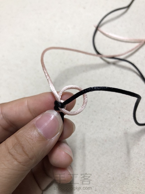双面金刚结,可能因为怕蛇,我不喜欢叫它蛇结 第19步