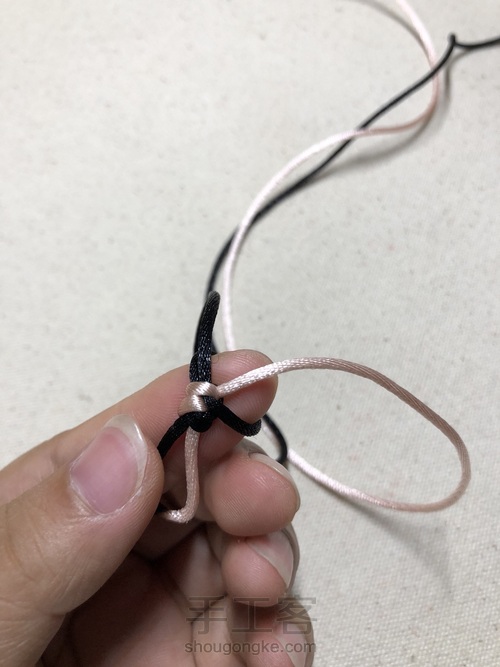 双面金刚结，可能因为怕蛇，我不喜欢叫它蛇结 第23步