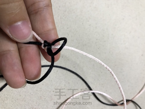 双面金刚结，可能因为怕蛇，我不喜欢叫它蛇结 第24步