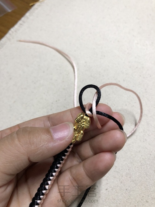 双面金刚结,可能因为怕蛇,我不喜欢叫它蛇结 第35步