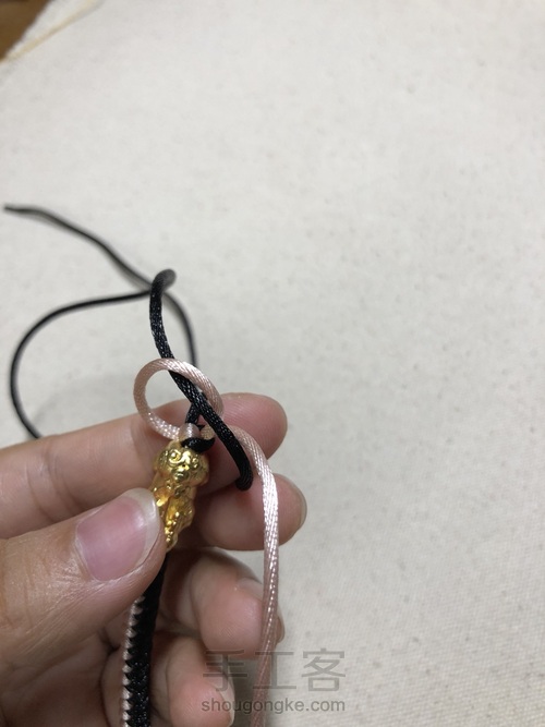 双面金刚结，可能因为怕蛇，我不喜欢叫它蛇结 第37步