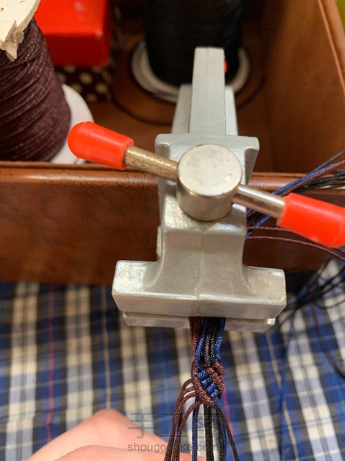 项链绳结 第9步