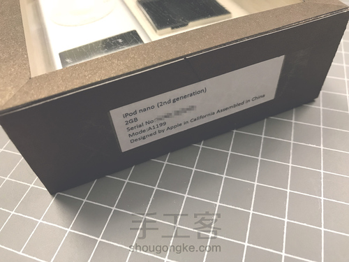 致敬旧设备——拆解装裱(Apple iPod nano) 第16步