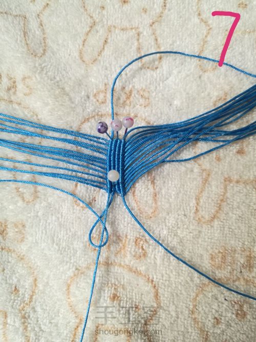 牡丹花中间一层花瓣教程 第7步