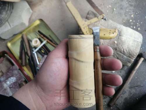 【茶香烟具】龟甲龙鳞竹：传统手工镶嵌制作过程，玉竹茶叶罐。 第2步