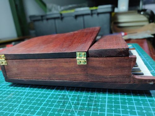 血檀木三角琴八音盒 第33步
