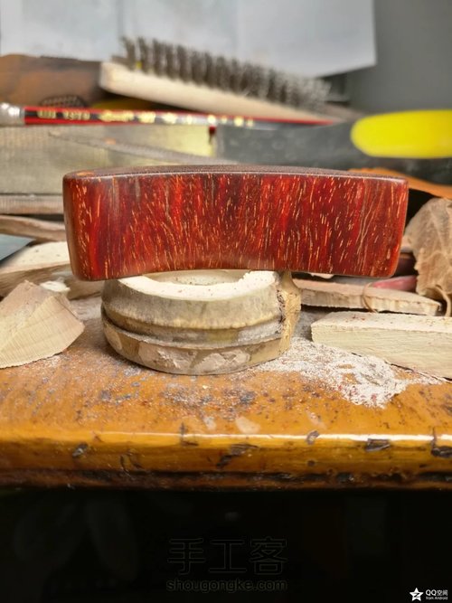 紫檀边料镶银坠-舍得 第6步