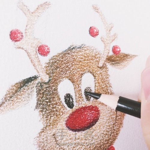 【彩铅】圣诞麋鹿绘画过程 第13步
