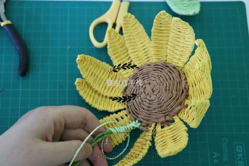 【原创】纸藤太阳花 第11步