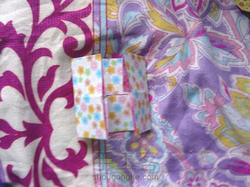 双色四叶草🍀🍀🍀 第3步