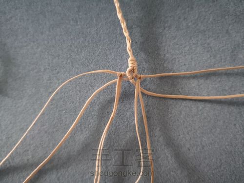 四股辫尾扣 第5步