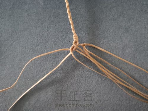 四股辫尾扣 第7步
