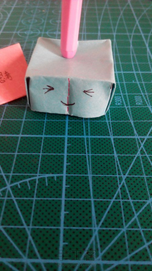 解压盒折纸 第19步