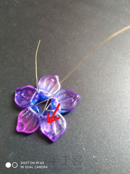 古风簪子之横孔花瓣的绑法 第9步