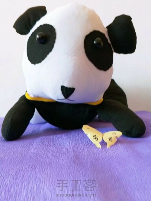 奶粉罐改造大熊猫玩偶收纳罐 第3步