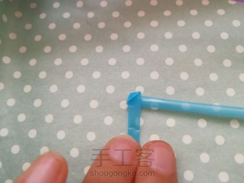 吸管星星⭐️【应该是比较清晰细致的教程(⁄⁄•⁄ω⁄•⁄）】 第8步