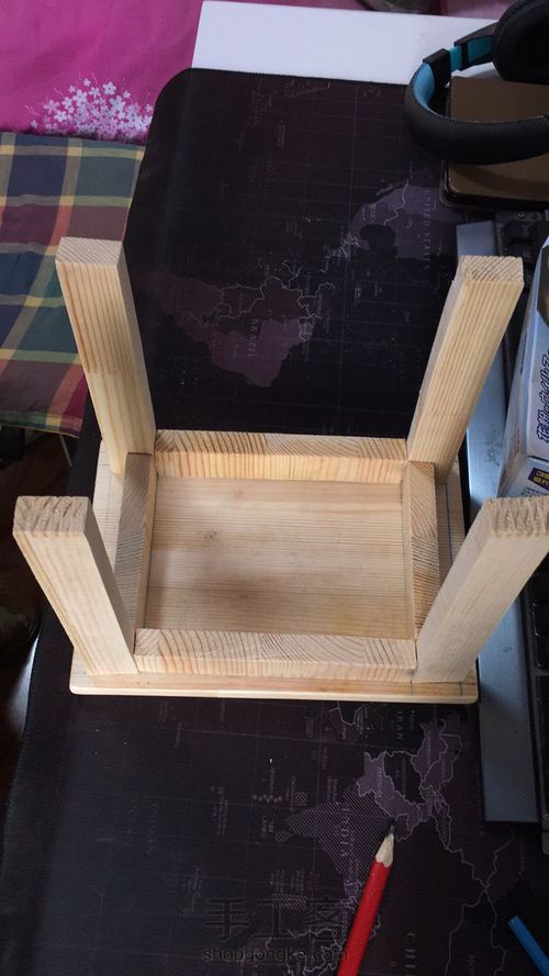 松木小板凳 第5步