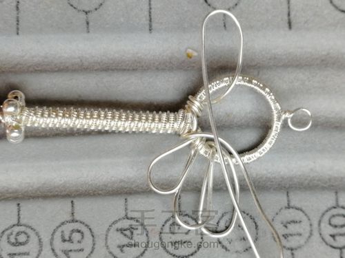 珍珠金属绕线天使棒 第21步
