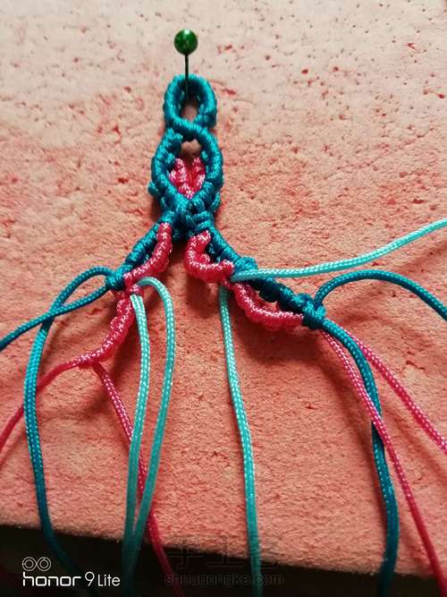 仿秦子的锦鲤戏珠，存制作过程，为以后制作参照。 第4步