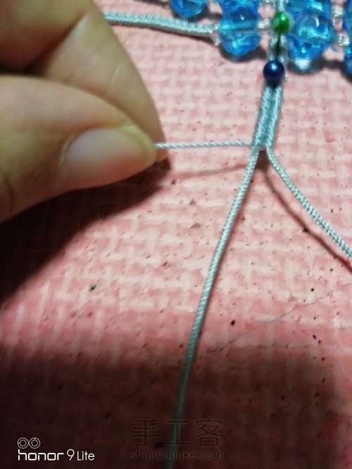 仿外网多珠项链 第3步