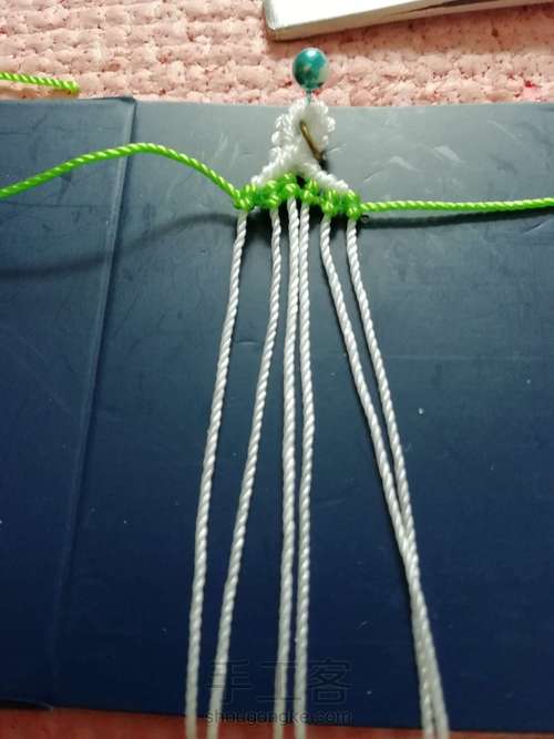 惊艳结友分享的美图，因爱慕而动手，美丽在手中绽放，将编制过程分享结友，众乐乐。 第5步