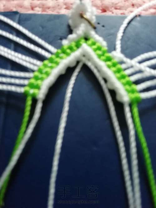 惊艳结友分享的美图，因爱慕而动手，美丽在手中绽放，将编制过程分享结友，众乐乐。 第10步