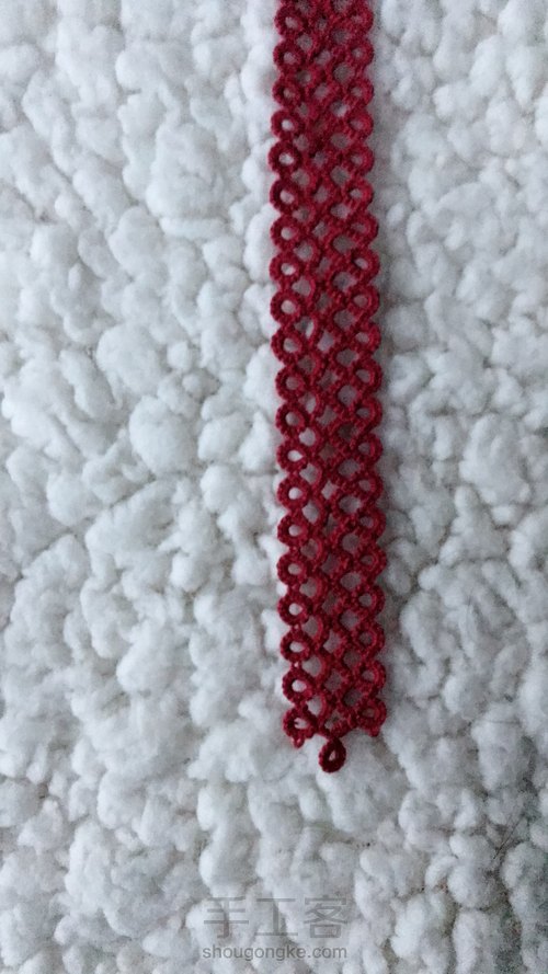 红色梭编choker 第3步
