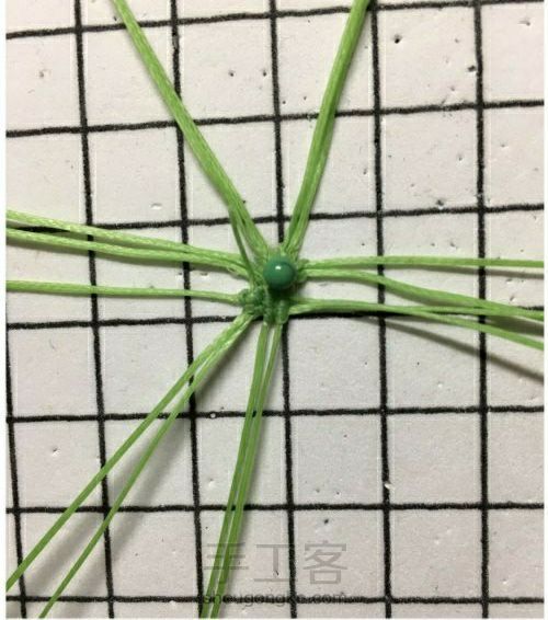 六瓣花托 第7步