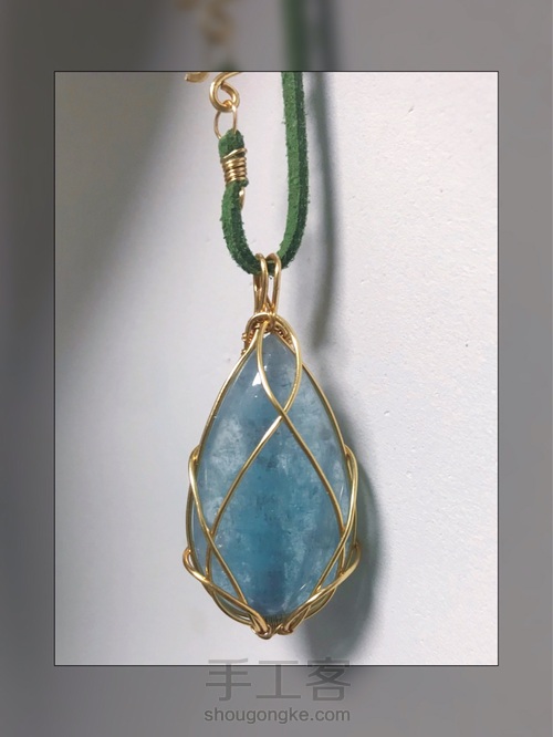 玫瑰花苞造型绕线—冰种魔鬼蓝海蓝宝无孔吊坠 第22步